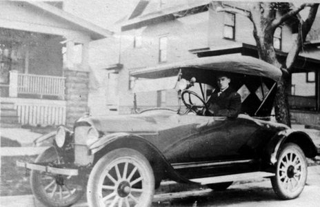 AOB in Model T.1925.jpg