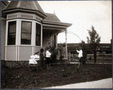 Cullom Home.jpg