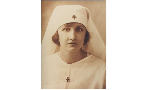 Mabel Red Cross portrait 1918
